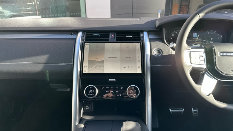 Land Rover Discovery 3.0 D350 Dynamic HSE 5dr Auto Diesel Station Wagon